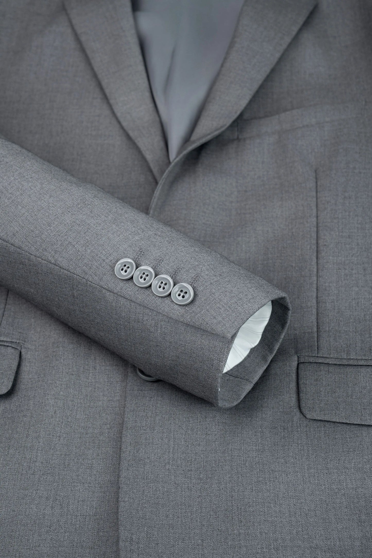 3pcs Men's Classic Solid Color Suit Set Long Sleeve Blazer with Button Details Non-Stretch Fabric Regular Fit for All Seasons