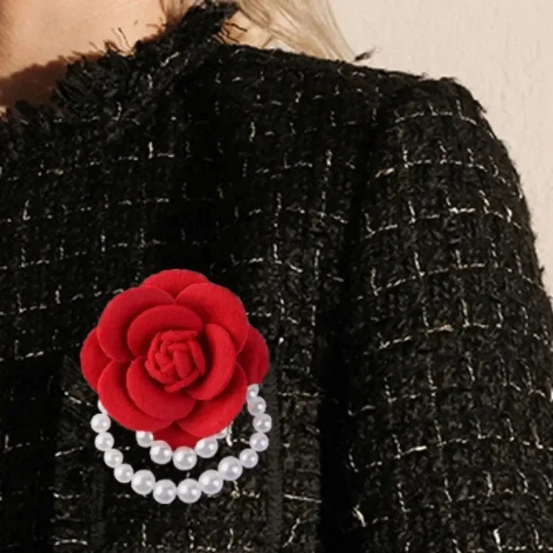 Multicolor Camellia Brooch Women Retro White Black Red Pink Wool Scarf Buckle Girls Pearl Brooches Elegant Jewelry Accessories