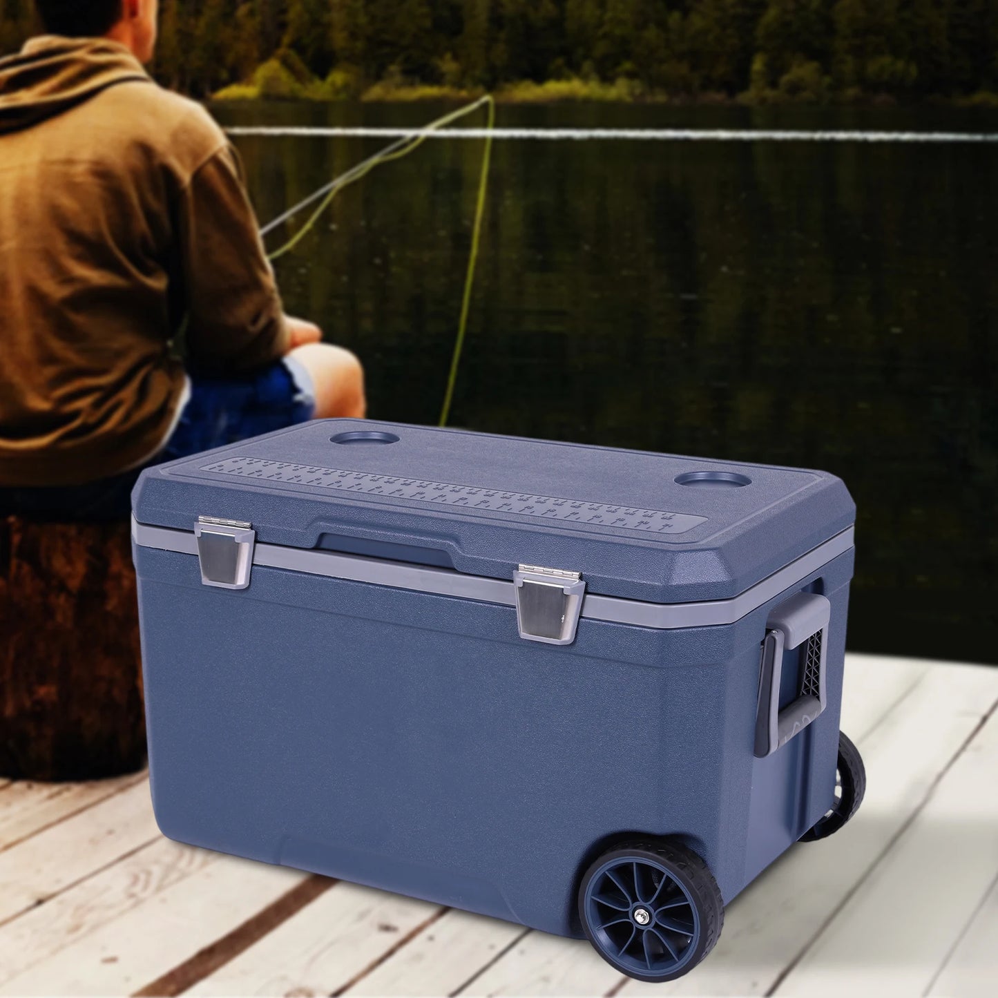 70L Wheeled Cooler 30 Percent Lighter Than Rotomolded Portable Car Wheel Insulator Plastic Cooler Box for Beach Beverage Camping