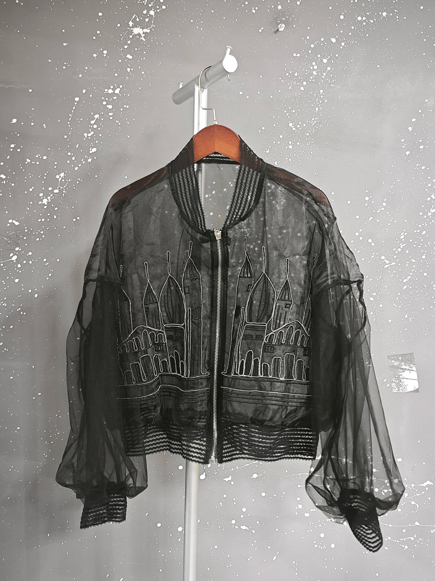 DEAT Women's Coat Stand Collar Zipper Casual Embroidery Perspective Lightweight Mesh Jackets 2026 Summer New Fashion 29A7383