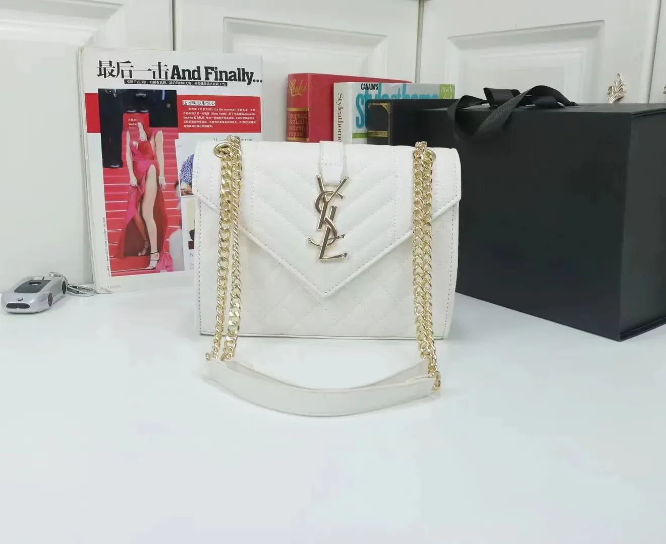 High Quality Leather Bags Women's Commuter Bags Fashion Bags Clouds Bags Handbags Crossbody Bags Shoulder Bags Chain Bags