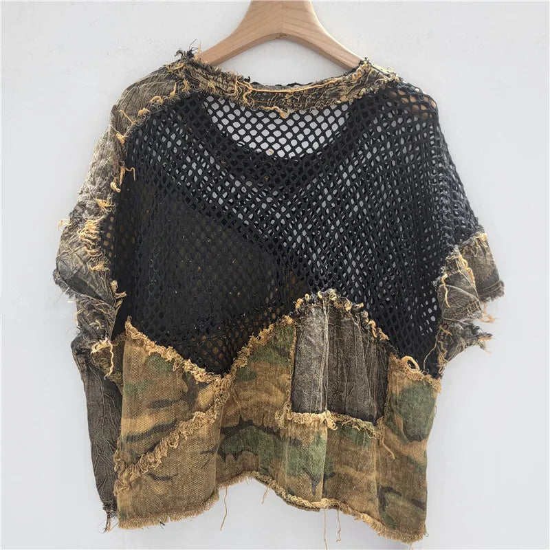 DEAT Women's T-shirt Loose Patchwork Asymmetric Camouflage Mesh Short Sleeve Do Old Tops Summer 2026 New Fashion 29A1930