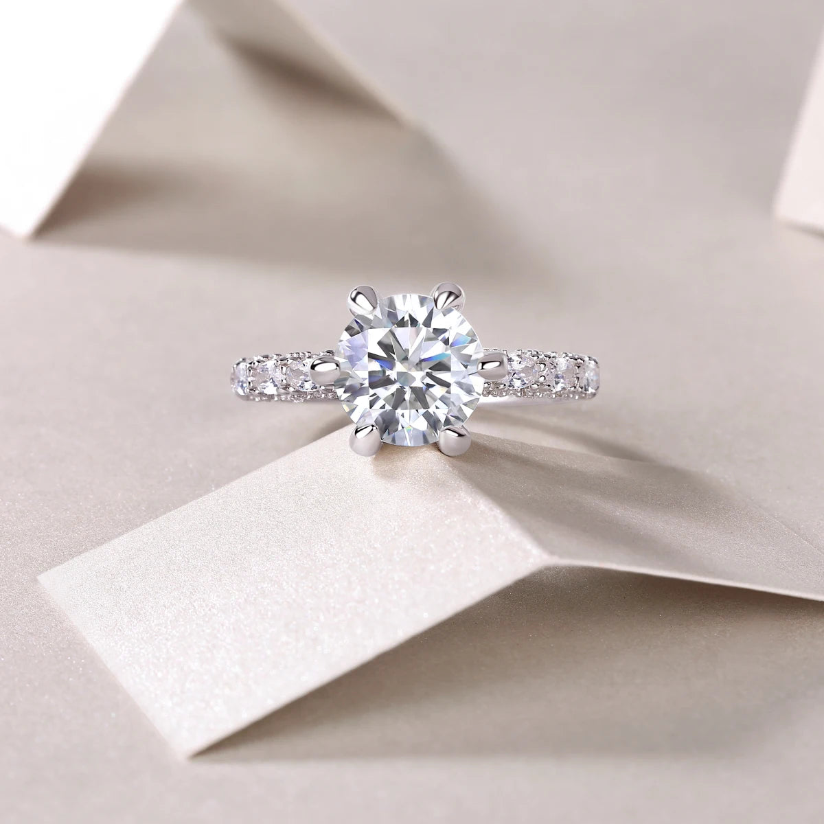 JIUZUAN 1/2/3 Carat Women's Engagement Ring Round Cut Moissanite Ring 925 Sterling Silver Classic Wedding Anniversary Ring
